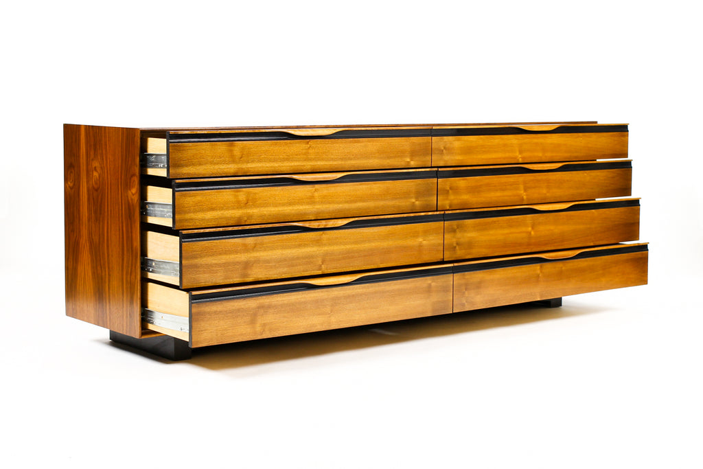 #2074 — Mid Century Vintage Large Walnut Dresser — John Kapel for Glenn of California — 8 Drawers
