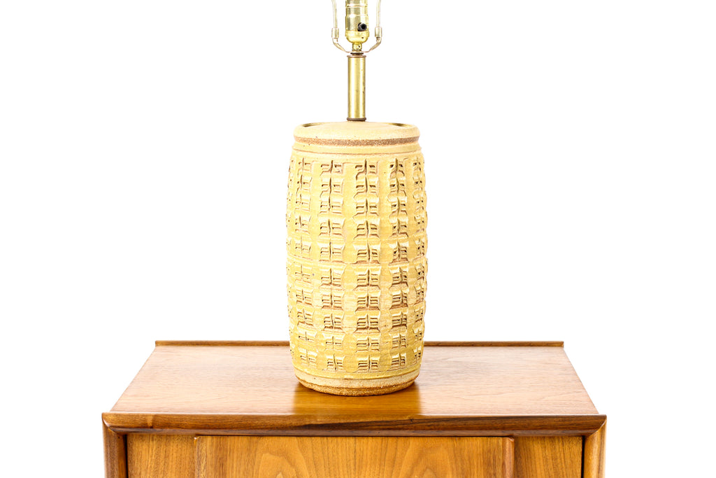 #2225 — Mid Century Vintage Table Lamp — Bob Kinzie for Affiliated Craftsmen — Textured Surface — Mustard Glaze