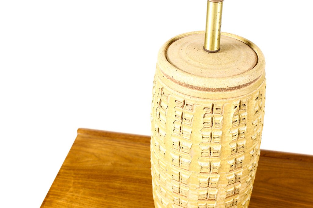 #2225 — Mid Century Vintage Table Lamp — Bob Kinzie for Affiliated Craftsmen — Textured Surface — Mustard Glaze