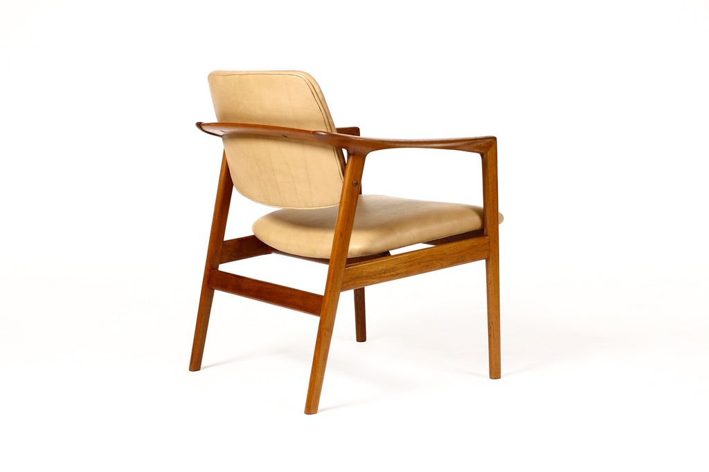#1906 — Danish Modern / Mid Century Teak Arm Chair — Folke Ohlsson for Dux — Tan leather
