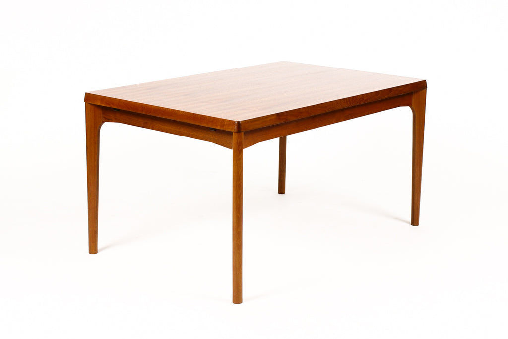 #1525 — Danish Modern / Mid Century Teak Expandable Dining Table — Rectangular — Draw Leaf — Vejle Stole Møbelfabrik