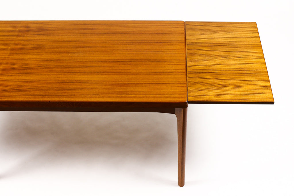 #1525 — Danish Modern / Mid Century Teak Expandable Dining Table — Rectangular — Draw Leaf — Vejle Stole Møbelfabrik