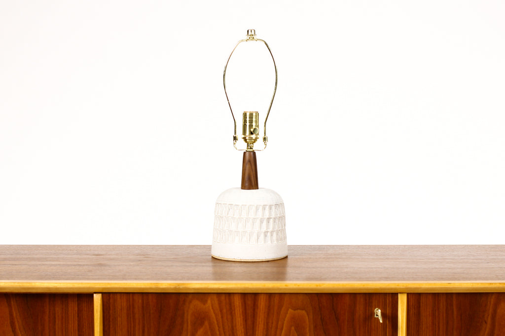 #1959 - Ceramic Stoneware Studio Pottery Table Lamp - Small Weave Pattern — White Glaze — L30