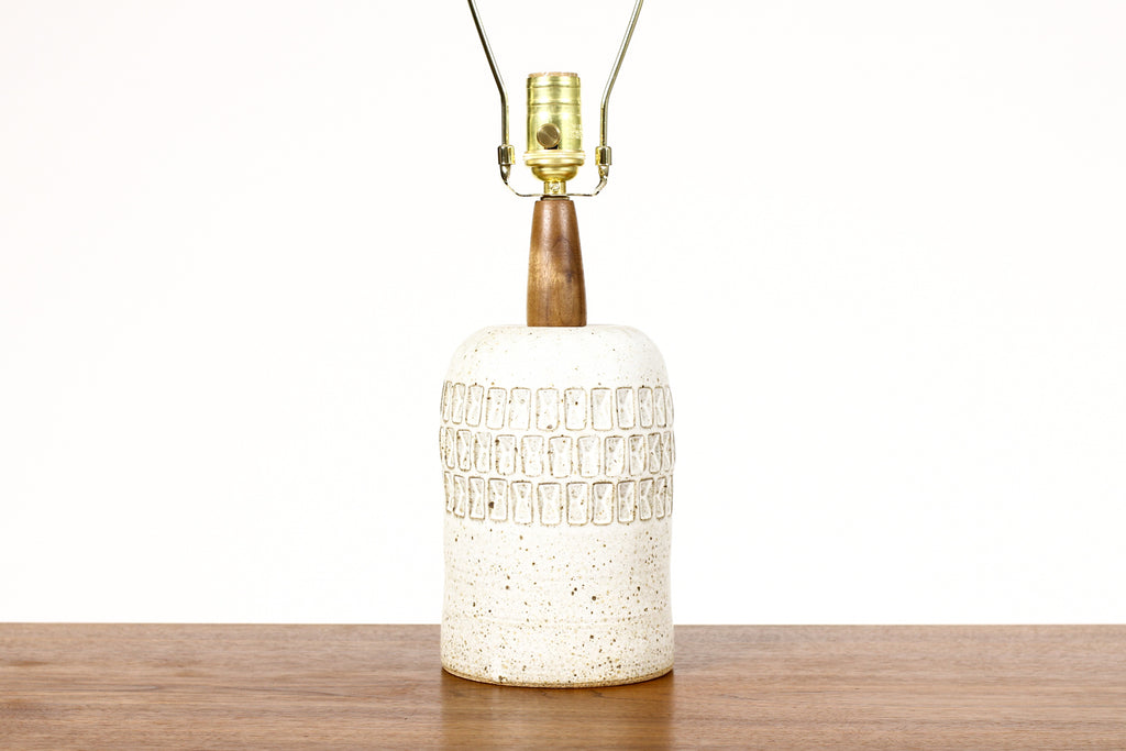 #1960 - Ceramic Stoneware Studio Pottery Table Lamp - Small Weave Pattern — White Glaze — L31