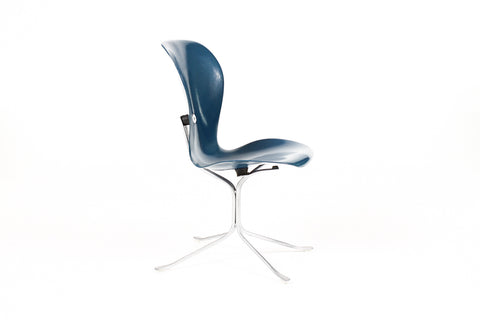 #2087 — Mid Century Vintage Space Age Ion Chair — Gideon Kramer — Blue Fiberglass